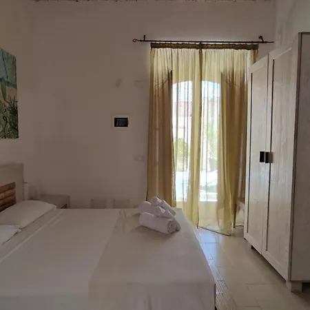 Le Zagare Di Vendicari Lido di Noto