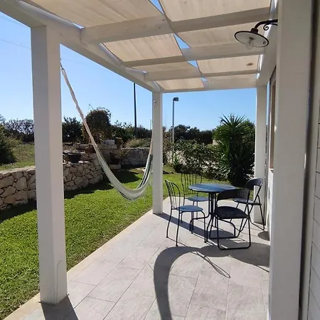 Le Zagare Di Vendicari * Lido di Noto