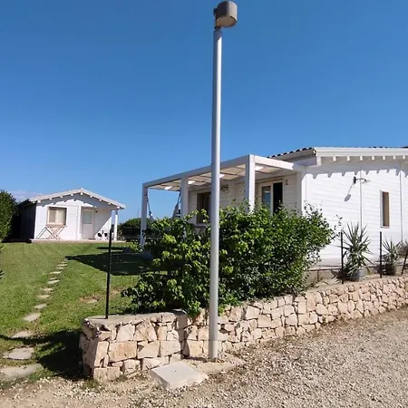 Le Zagare Di Vendicari * Lido di Noto
